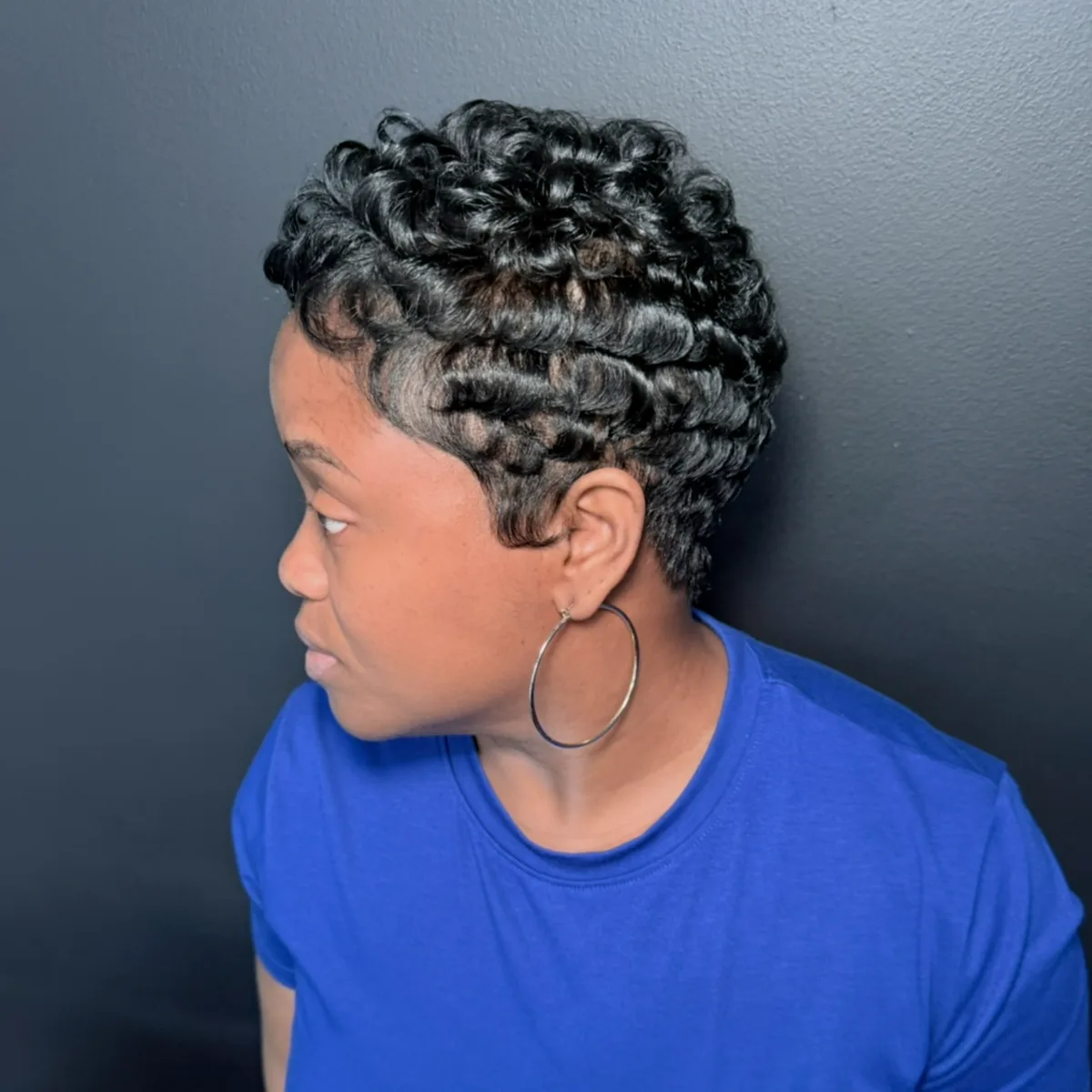 Luxury short pixie haircut with soft layers