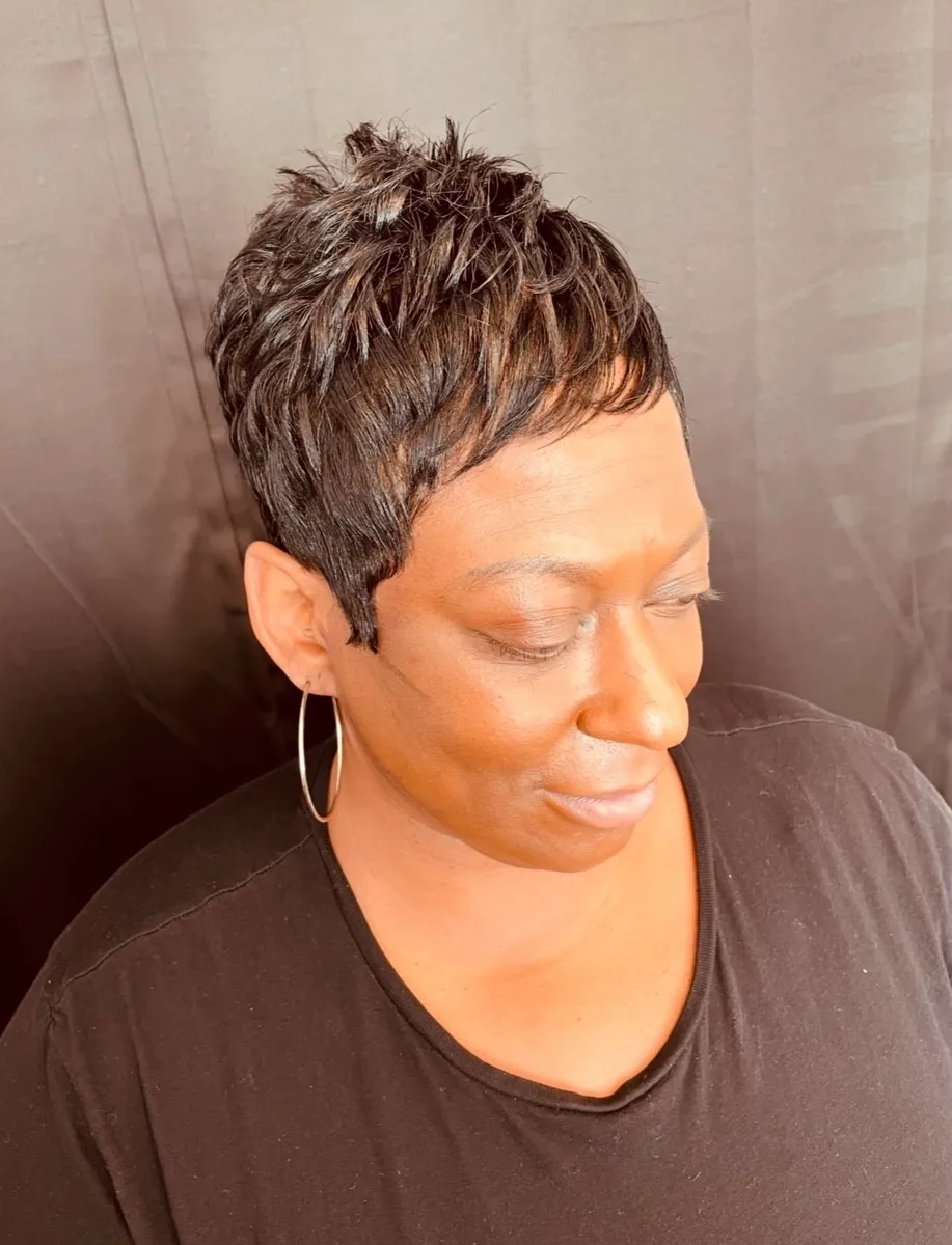 Healthy short hair styling by Lavish Me Studios